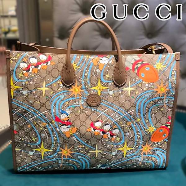 限定コラボ!グッチxDISNEY★ドナルドダック★ラージトート650037 2O4AT 8679